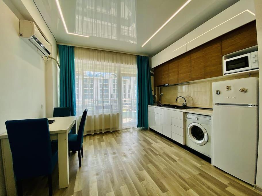 Summerluxe Mamaia Exterior foto